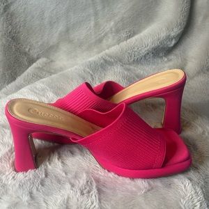 Cuccoo Chunky Heeled Mule Sandals Hot Pink sz. 7